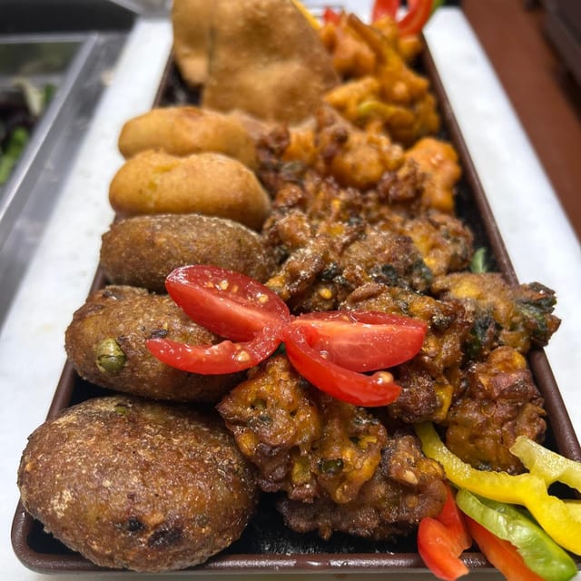 Spice Kitchen Veg Platter.