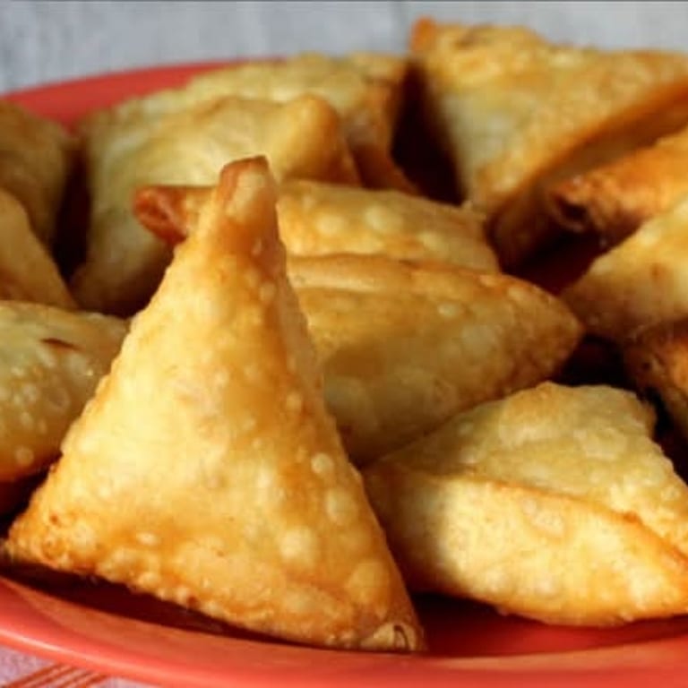 Savor Our Authentic Samosas